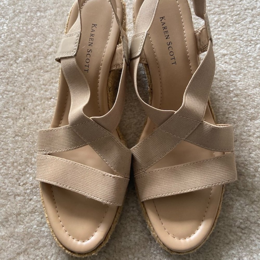 Nude Sandals for Sale!